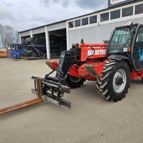 Chariot télescopique Manitou MT1030 