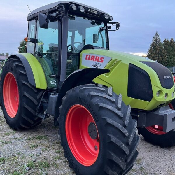 Tracteur agricole CLAAS AXOS 340 CX