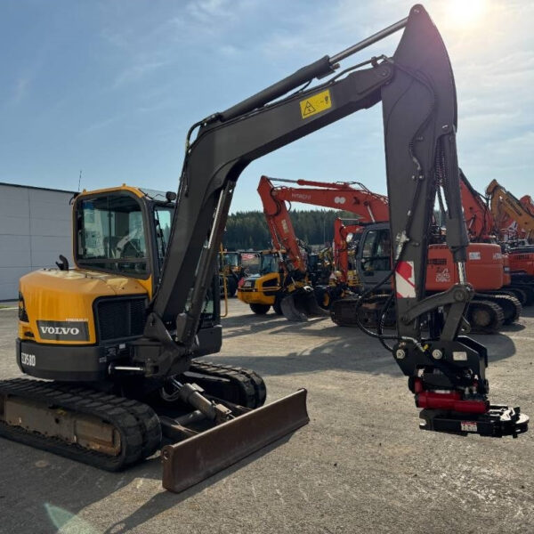 VOLVO ECR58D PYÖRITTÄJÄLÄ