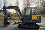 Volvo EC60E avec Tiltrotateur + 3 godets – Image 93