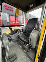 Volvo ECR 38 / Kallistuva liitin, Kauha, uudet telat! – Image 11