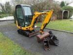 JCB 8016 CTS avec 4 godets