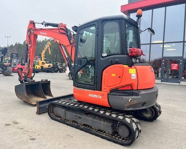 Kubota KX 057-4 + Rototilt + 3 godets