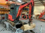 Kubota U27-4 avec remorque et accessoire – Image 14