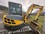 New holland E50B SR avec Accessoires – Image 2