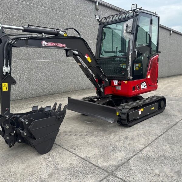 Rhinoceros XN28 avec accessoires