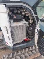 Bobcat E20 + 3 godets – Image 19