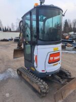 Bobcat E20 + 3 godets – Image 9