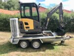 Volvo EC18 avec remorque + 3godets