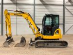 Komatsu PC 55 MR-5 avec 3 godets – Image 3